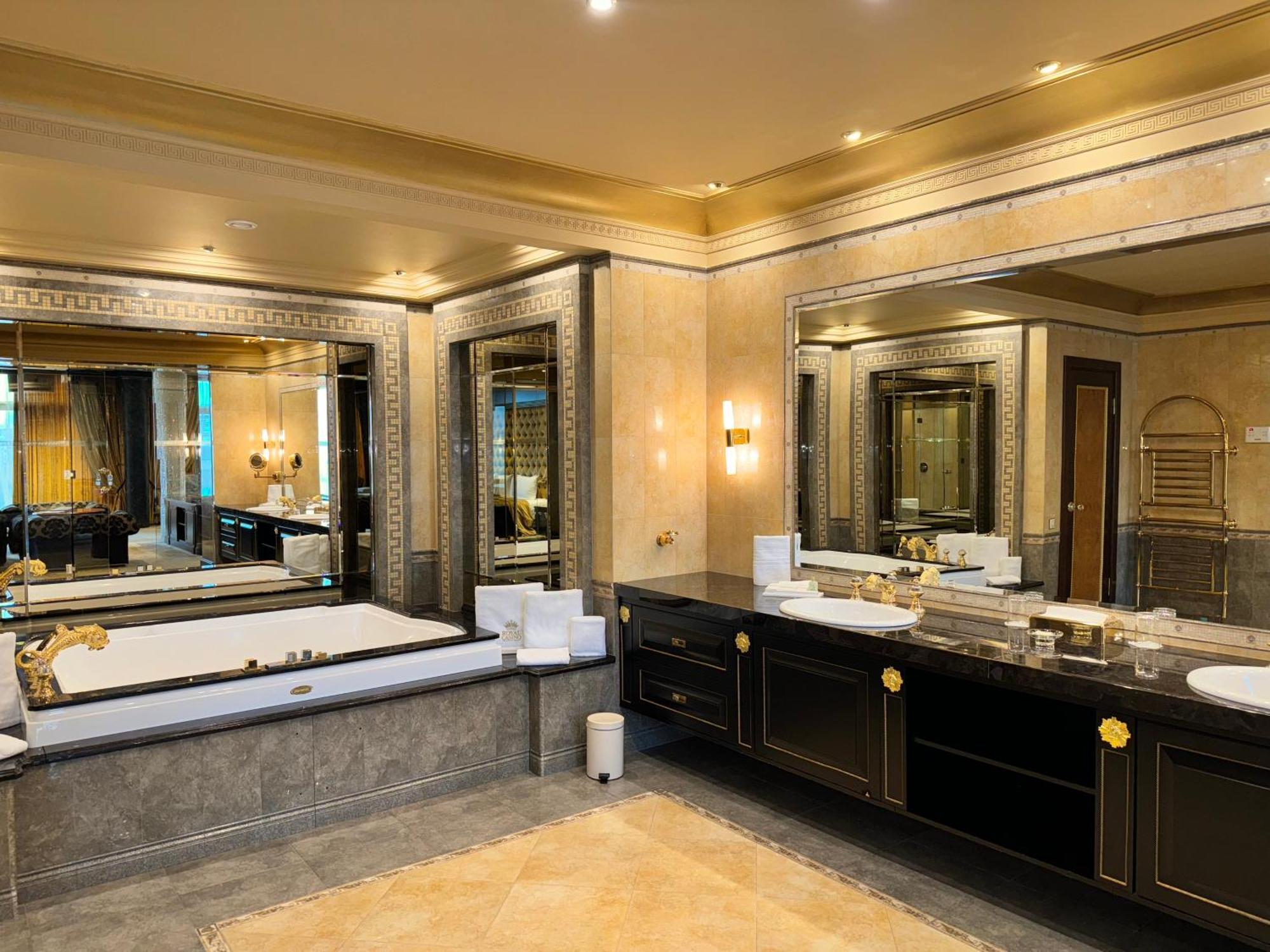 Royal Spa & Hotel Resort ريغا المظهر الخارجي الصورة