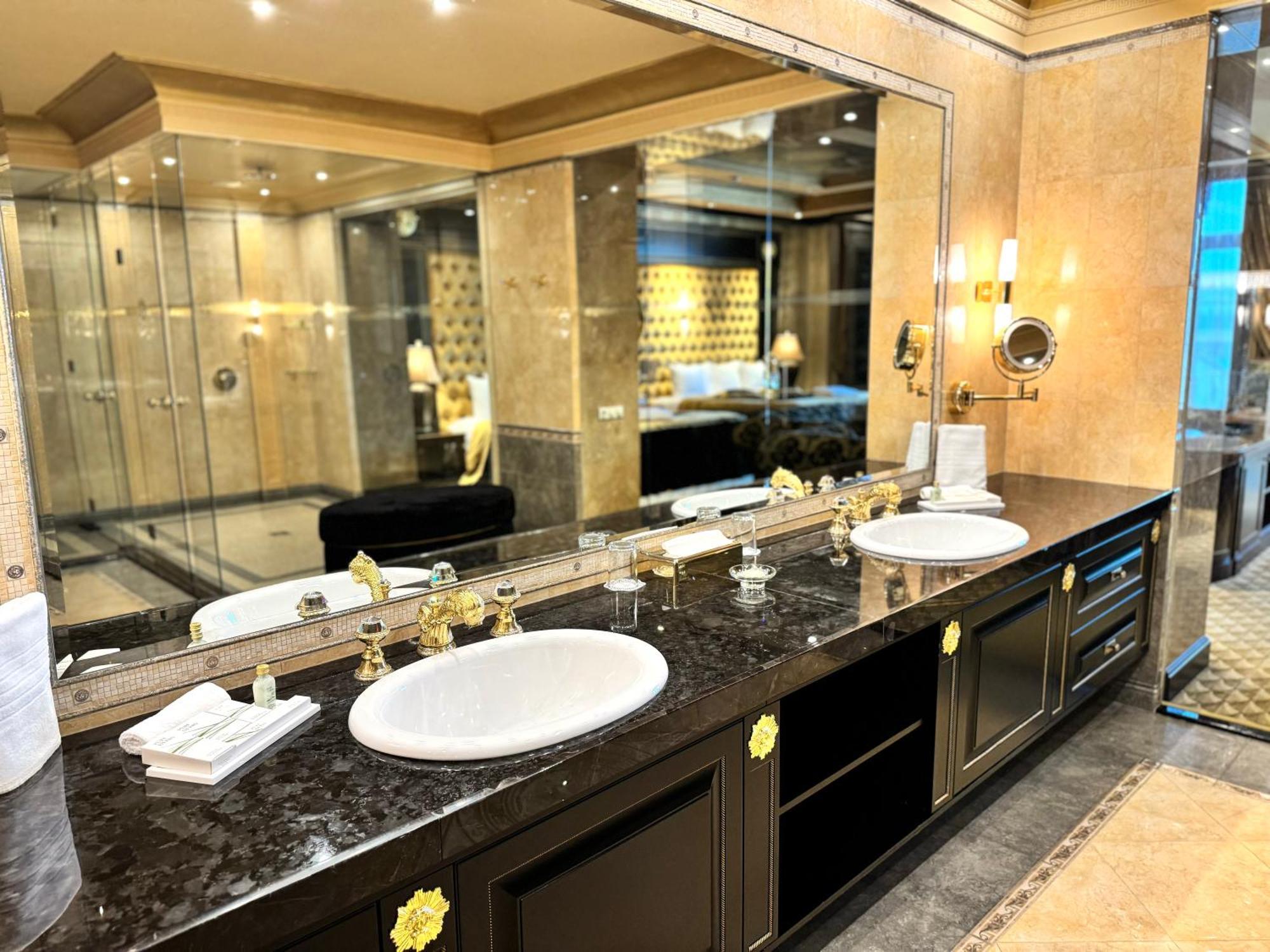 Royal Spa & Hotel Resort ريغا الغرفة الصورة